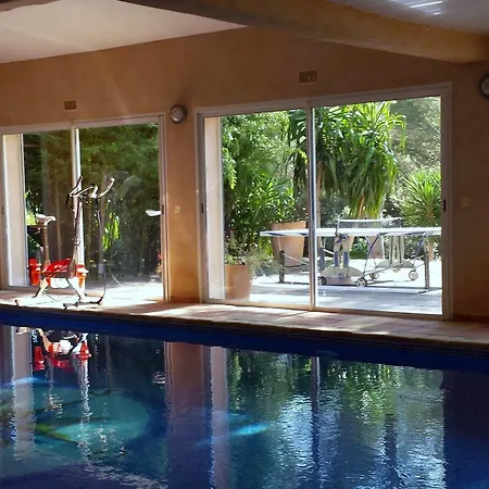 Szálloda La Desirade D'hotes En Provence