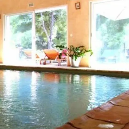 La Desirade D'hotes En Provence Hotel