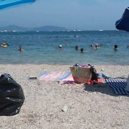 La Desirade D'hotes En Provence Szálloda 3*