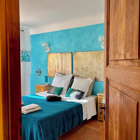 فندق La Desirade D'hotes En Provence 3*