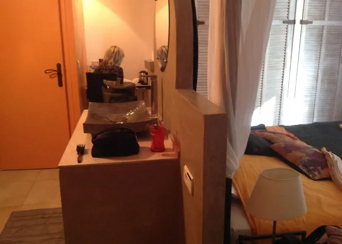 מלון La Desirade D'hotes En Provence 3*