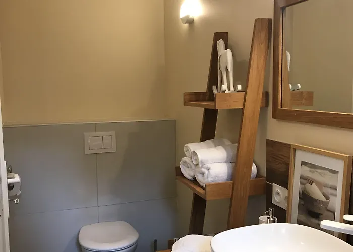 La Desirade D'hotes En Provence 3*